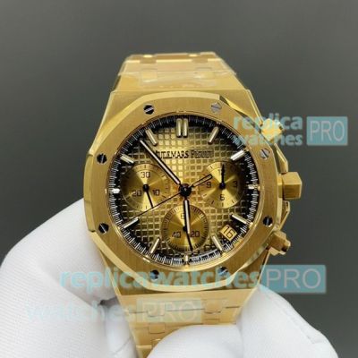 Swiss replica Audemars Piguet Royal Oak Offshore Smoked Gold Dial Chronograph Watch 